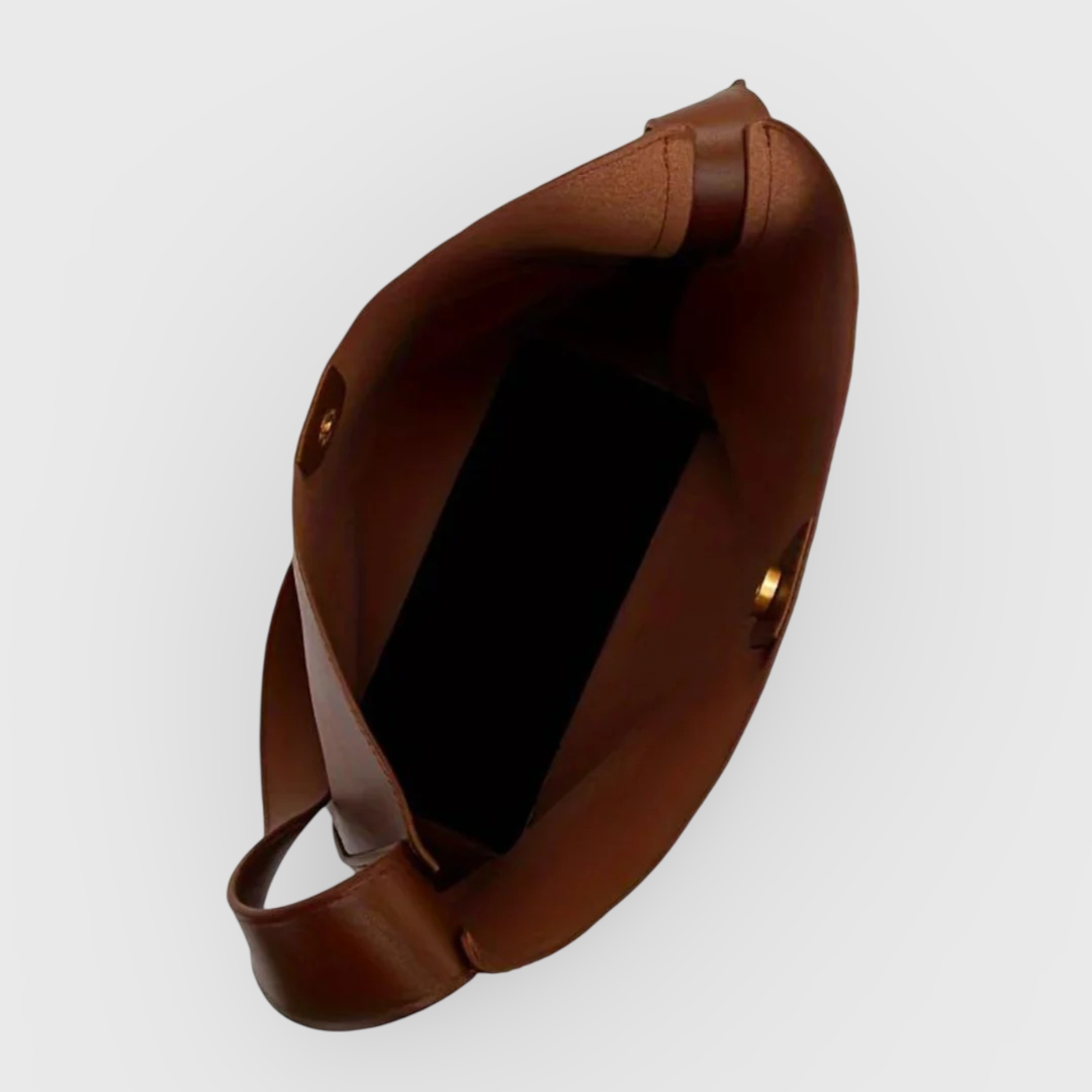 Classy Workday Hobo Bag in Cognac