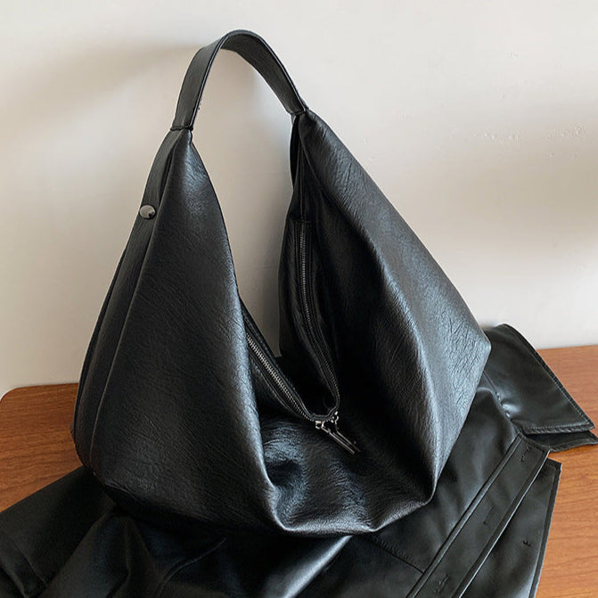 Baggy Vegan Leather Hobo Bag in Dark Green