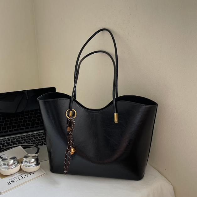 Sierra Everyday Tote in Black