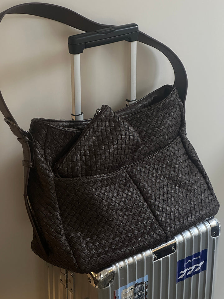 Rhea Oversized Woven Shoulder Bag in Navy