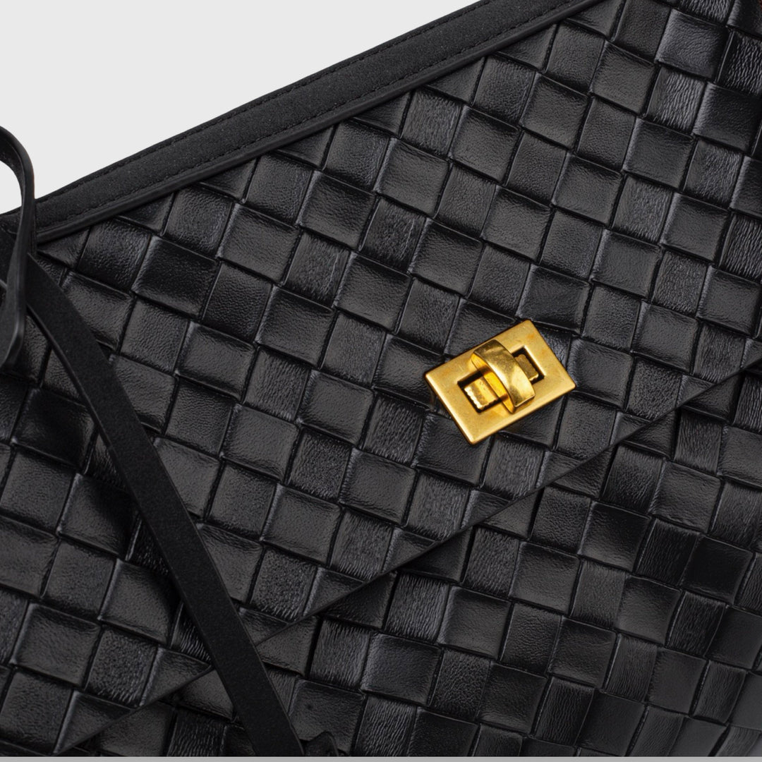 Ciara Vintage Woven Top Handle Bag in Black