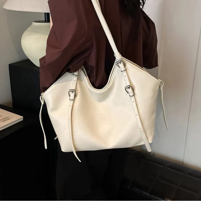 Yara Shopper Tote in Ivory