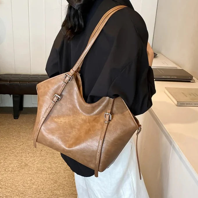 Yara Shopper Tote in Cognac
