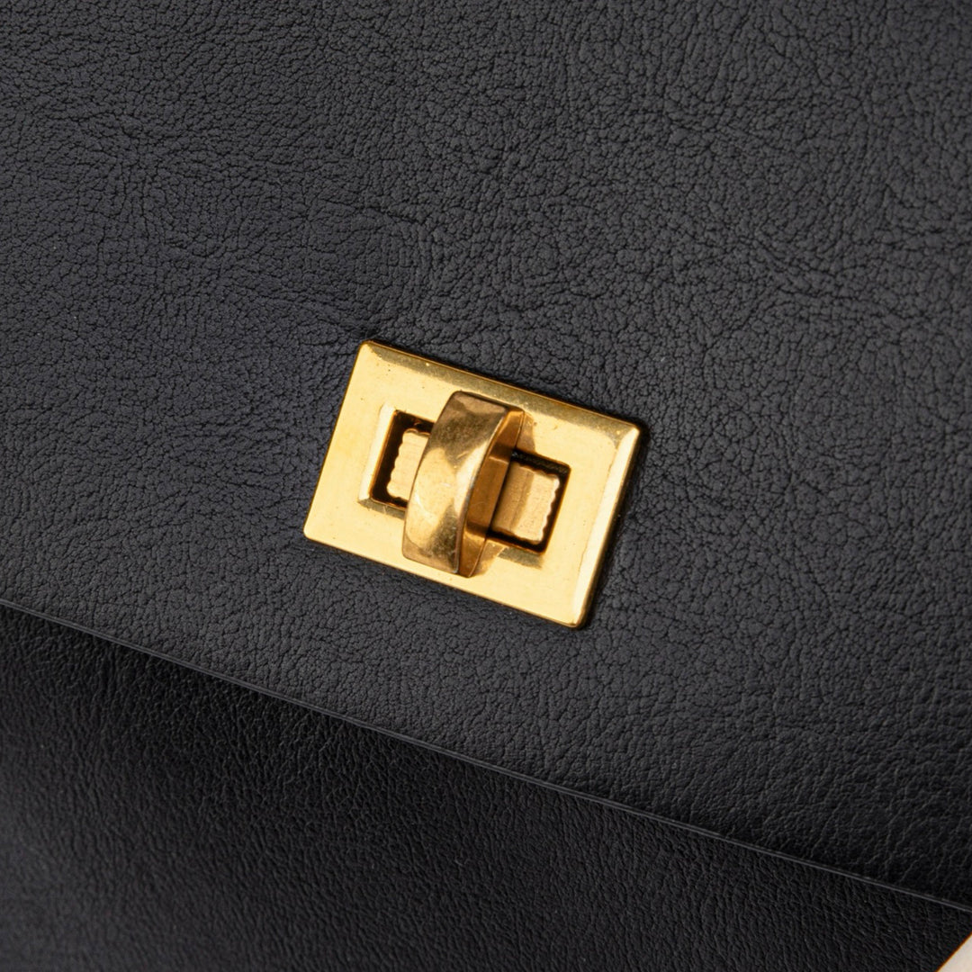 Ciara Vintage Top Handle Bag in Black