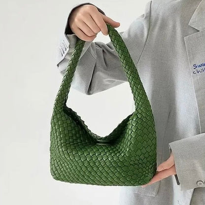 Woven Hobo Bag in Green