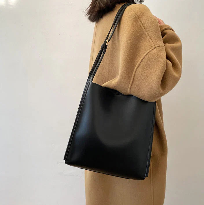 Nova Structured Bucket Tote in Black