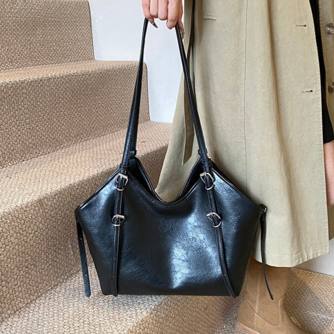 Yara Shopper Tote in Black