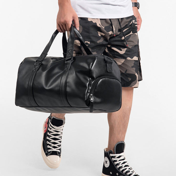 Men’s Gym Bag – Medium Barrel Holdall in Vegan Leather with Zipper